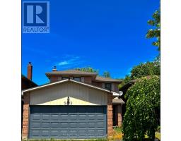 393 PICKERING CRESCENT, Newmarket, Ontario