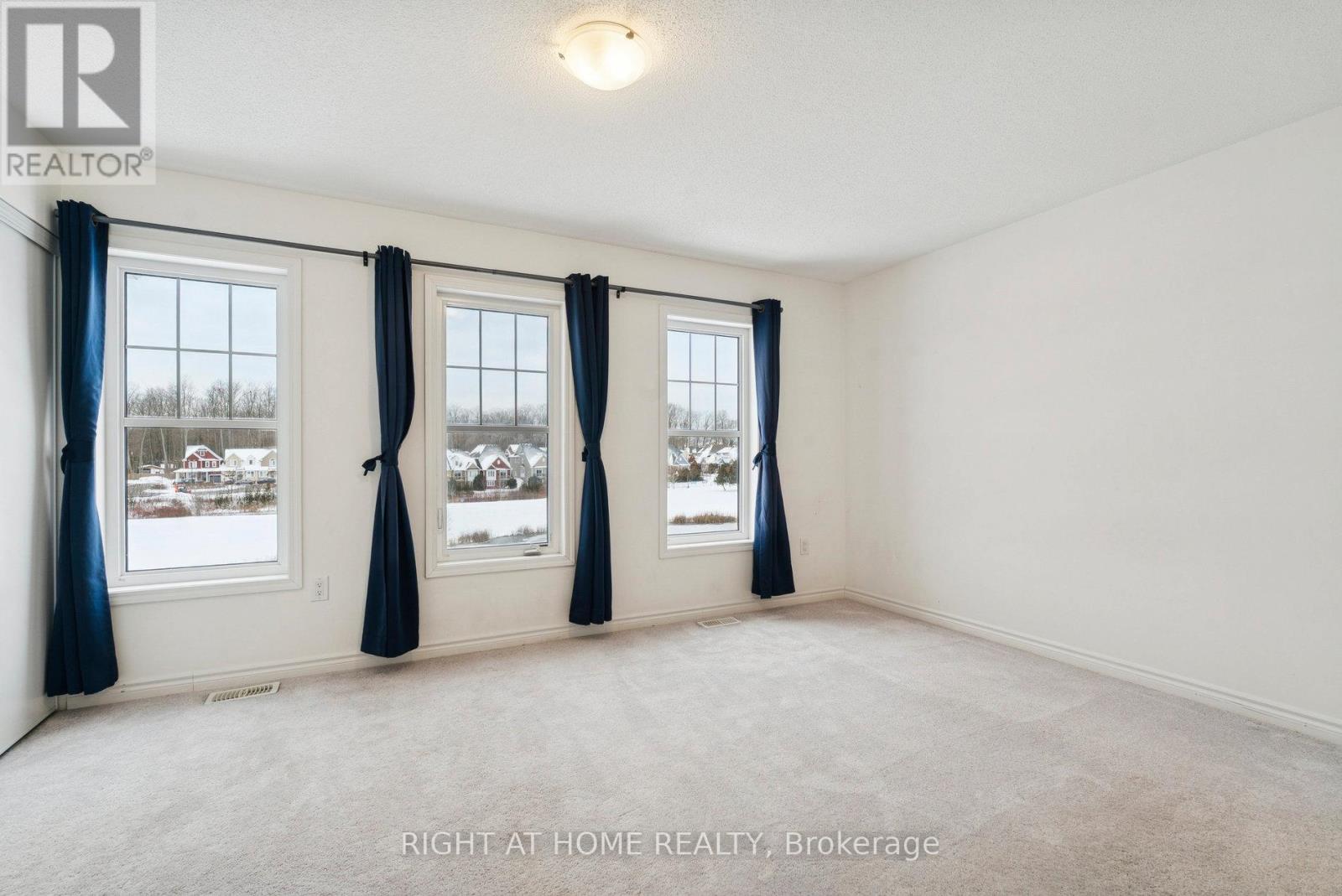 46 Village Gate Drive, Wasaga Beach, Ontario L9Z 0J7 - Photo 28 - S12594116