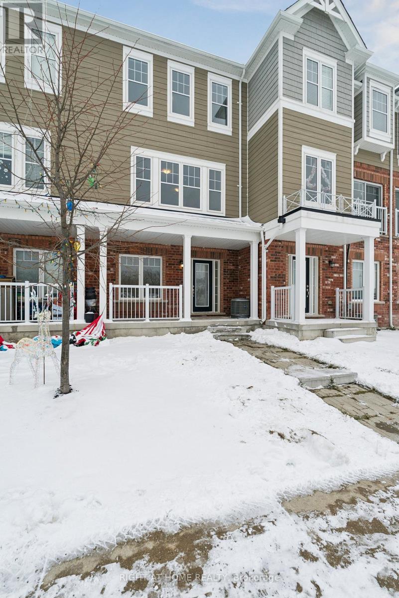 46 Village Gate Drive, Wasaga Beach, Ontario L9Z 0J7 - Photo 7 - S12594116