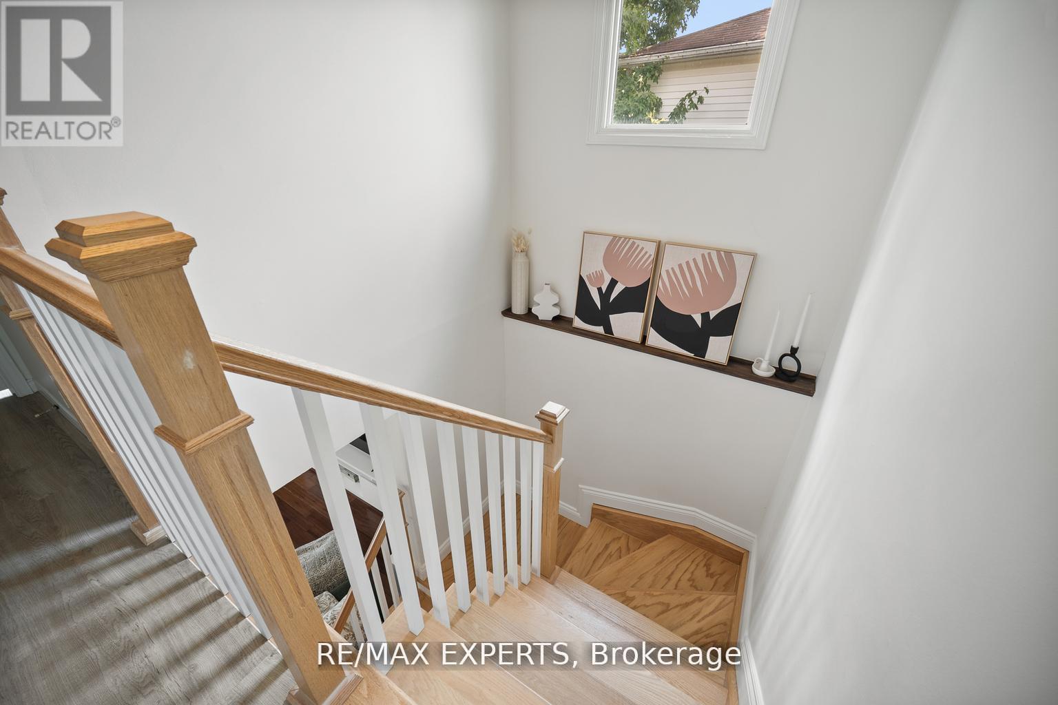 11 Penton Drive, Barrie, Ontario  L4N 7A3 - Photo 16 - S12594202