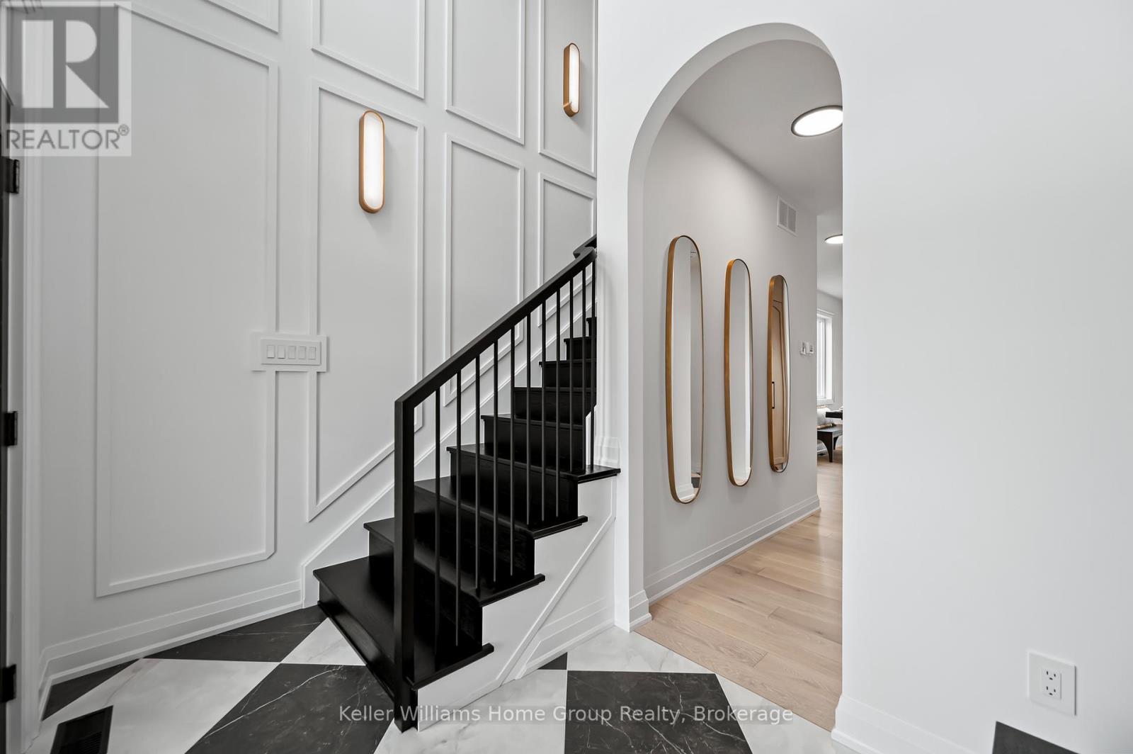 35 Halls Drive, Centre Wellington, Ontario  N0B 1S0 - Photo 5 - X12084280