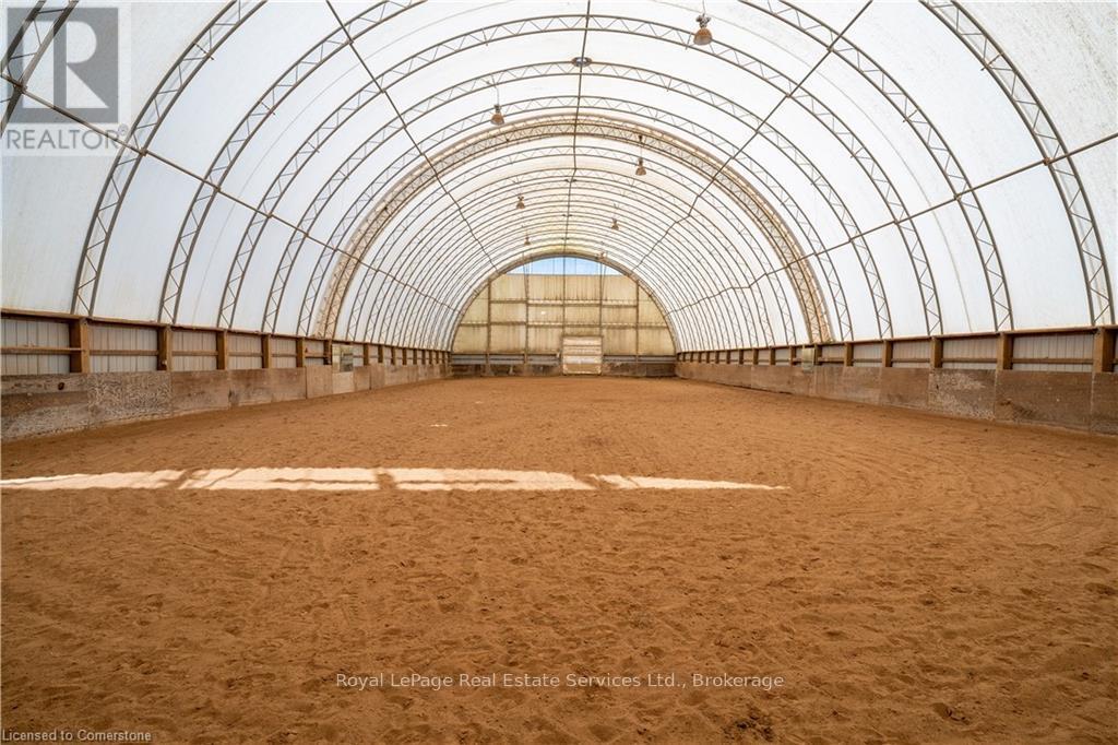 1748 Centre Road, Hamilton, Ontario  L8N 2Z7 - Photo 28 - X12594402