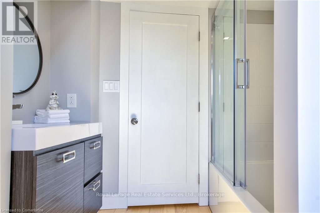 1748 Centre Road, Hamilton, Ontario  L8N 2Z7 - Photo 27 - X12594404