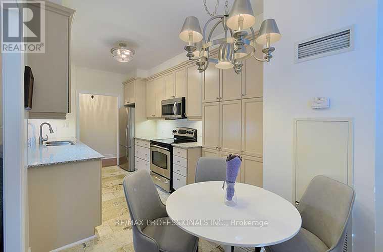 113 - 25 Earlington Avenue, Toronto, Ontario  M8X 3A3 - Photo 18 - W12594122