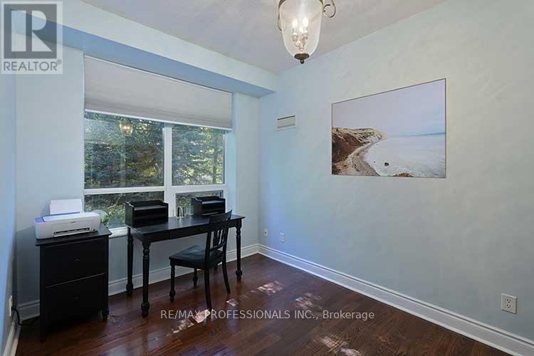 113 - 25 Earlington Avenue, Toronto, Ontario  M8X 3A3 - Photo 26 - W12594122