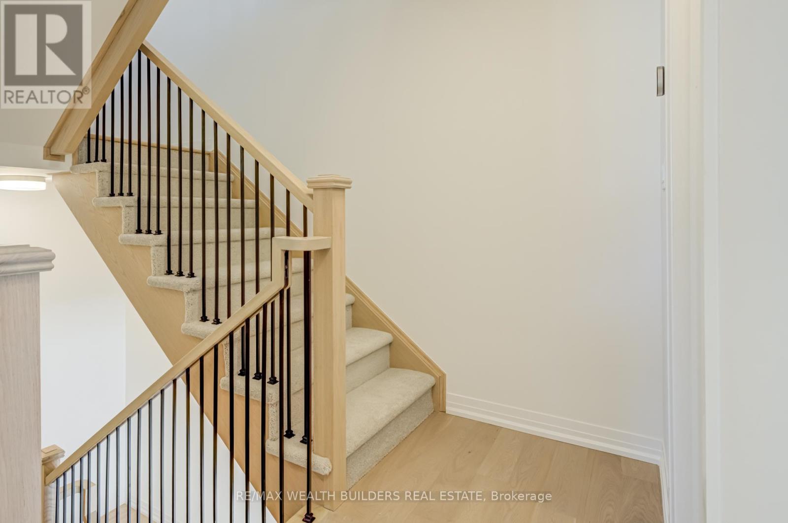 1 Kings Hill Drive, Brampton, Ontario  L7A 0B8 - Photo 21 - W12594162