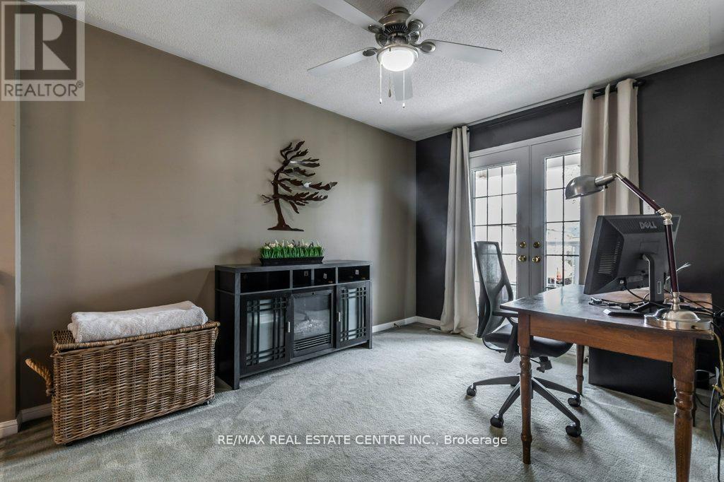 46 Livingston Road, Milton, Ontario  L9T 6B7 - Photo 18 - W12594170