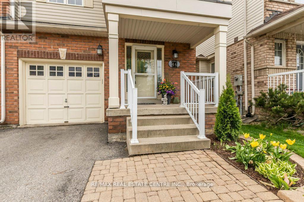 46 Livingston Road, Milton, Ontario  L9T 6B7 - Photo 2 - W12594170