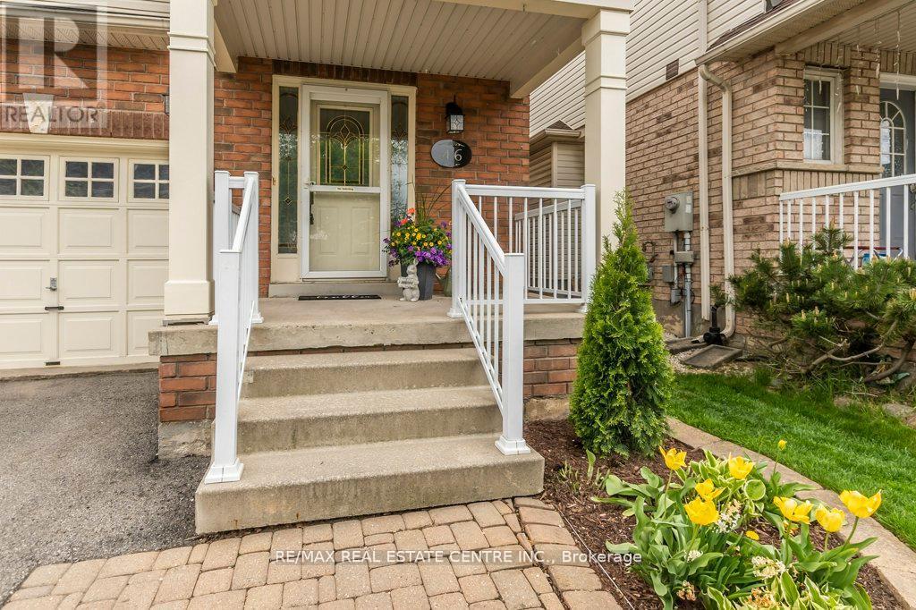 46 Livingston Road, Milton, Ontario  L9T 6B7 - Photo 3 - W12594170