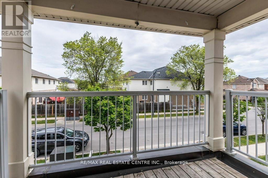 46 Livingston Road, Milton, Ontario  L9T 6B7 - Photo 32 - W12594170