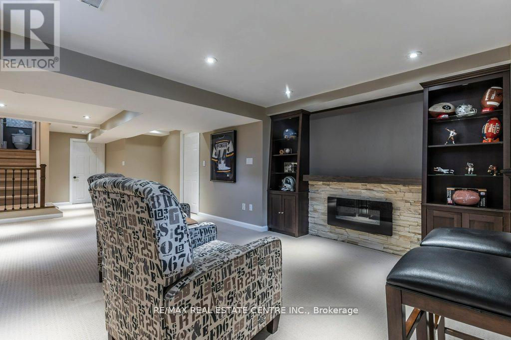 46 Livingston Road, Milton, Ontario  L9T 6B7 - Photo 39 - W12594170