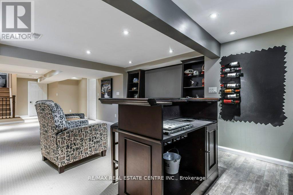 46 Livingston Road, Milton, Ontario  L9T 6B7 - Photo 42 - W12594170