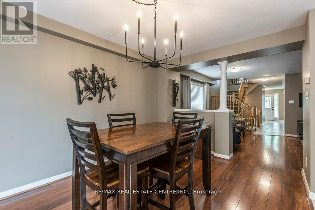 46 Livingston Road, Milton, Ontario  L9T 6B7 - Photo 8 - W12594170