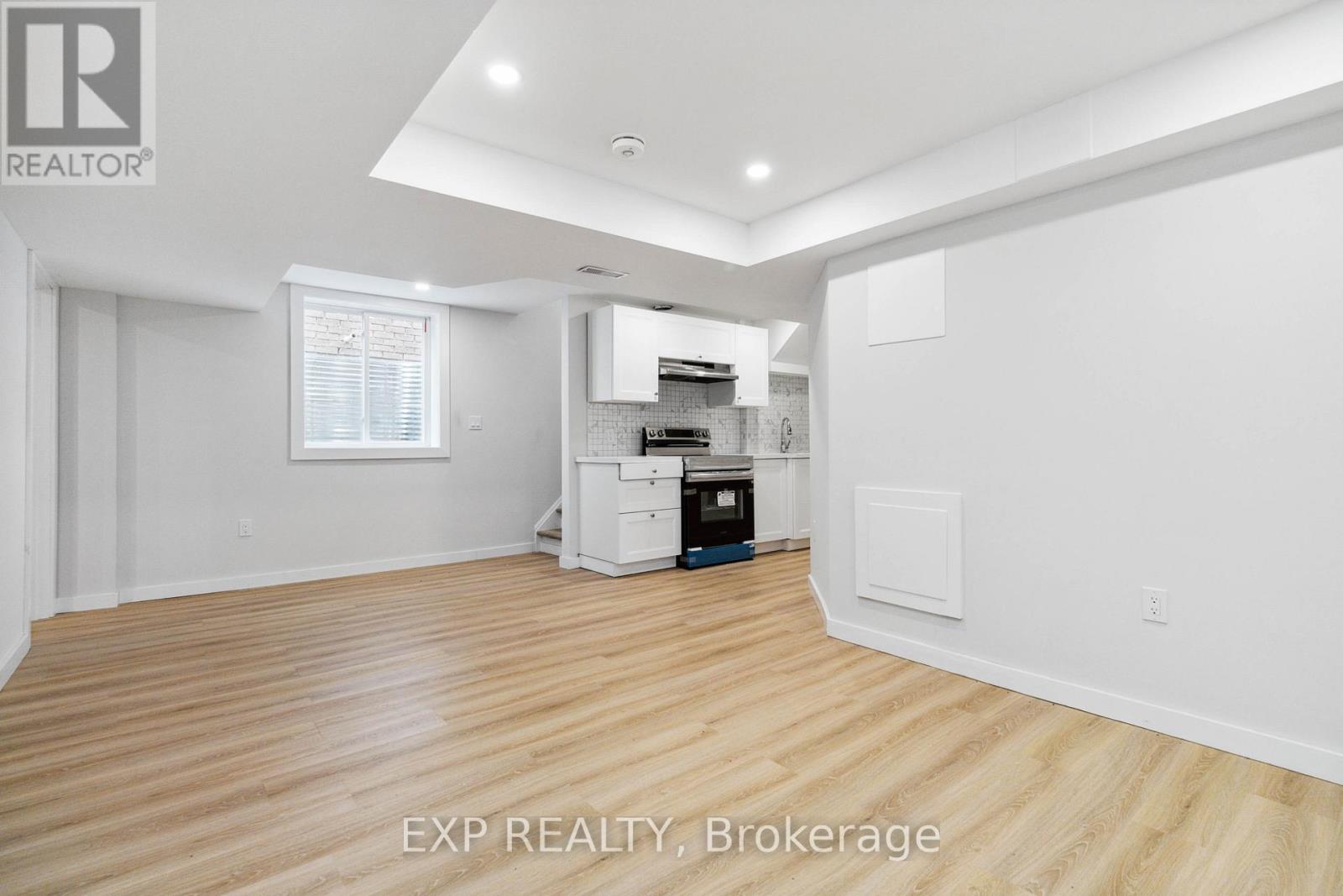 Basmt - 397 Scott Boulevard, Milton, Ontario  L9T 0T0 - Photo 10 - W12594190