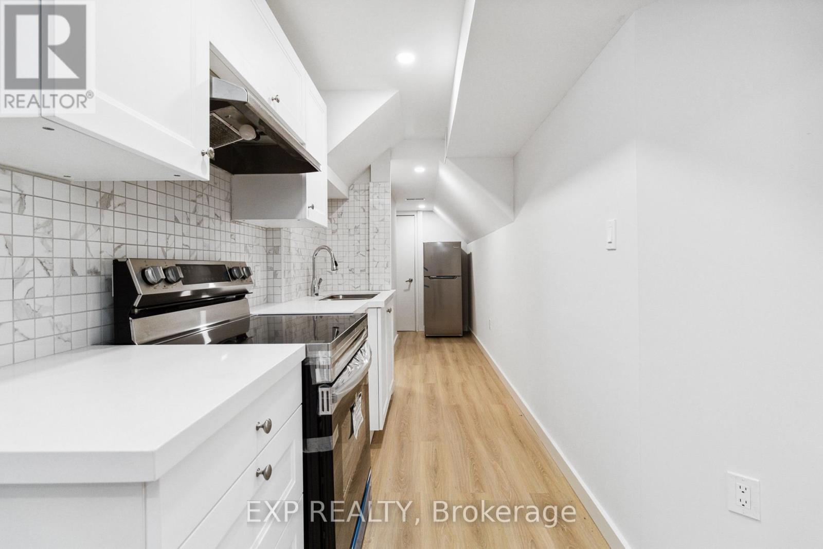 Basmt - 397 Scott Boulevard, Milton, Ontario  L9T 0T0 - Photo 12 - W12594190