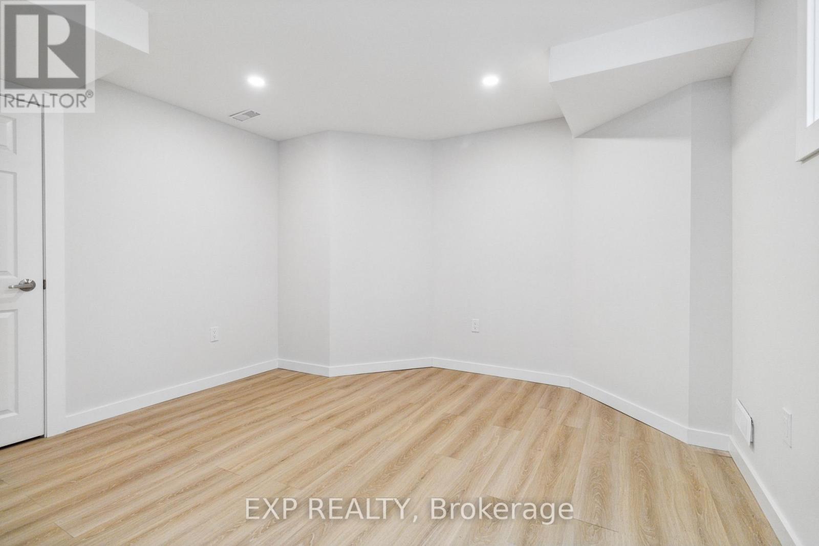 Basmt - 397 Scott Boulevard, Milton, Ontario  L9T 0T0 - Photo 17 - W12594190