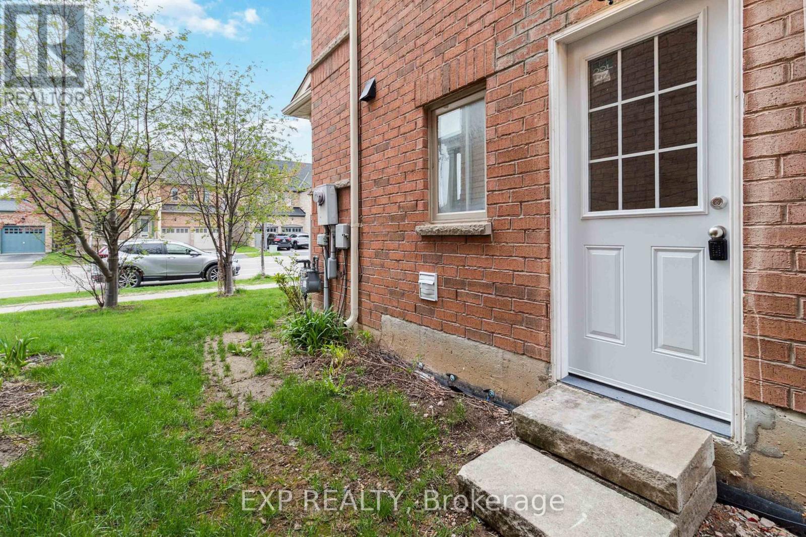 Basmt - 397 Scott Boulevard, Milton, Ontario  L9T 0T0 - Photo 5 - W12594190