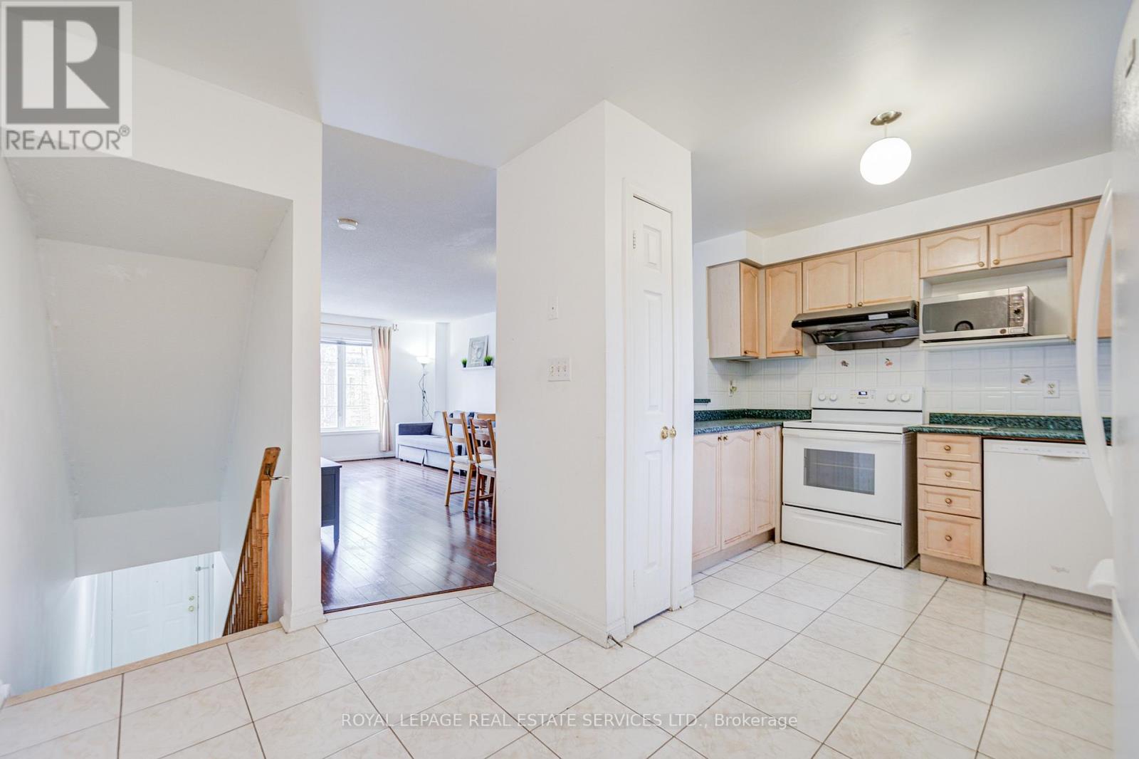 27 - 4991 Rathkeale Road, Mississauga, Ontario  L5V 2G9 - Photo 14 - W12594192