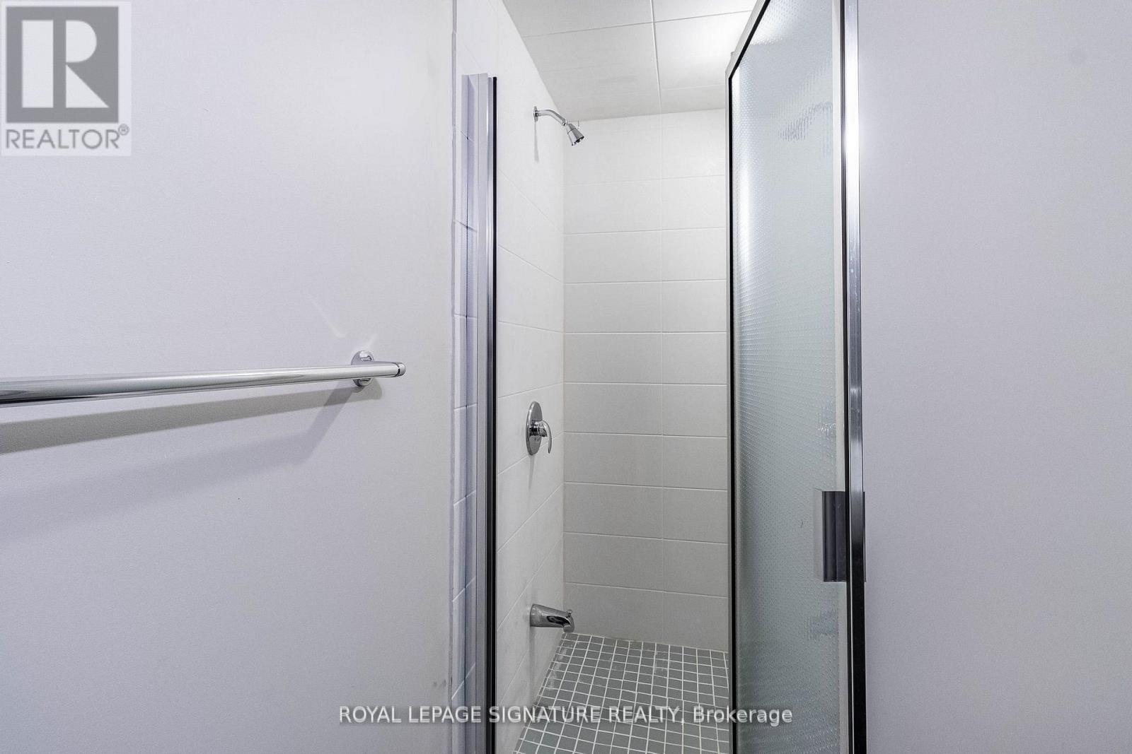 37 Richwood Crescent, Brampton, Ontario  L6X 4K8 - Photo 27 - W12594212