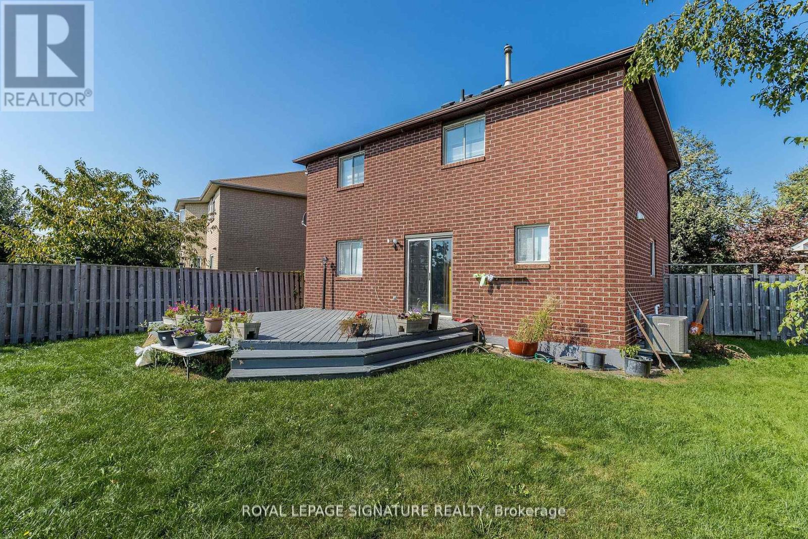 37 Richwood Crescent, Brampton, Ontario  L6X 4K8 - Photo 35 - W12594212