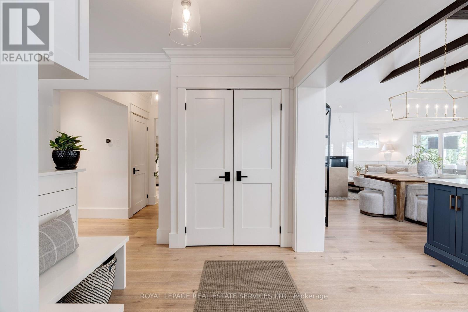 41 Fairwood Place E, Burlington, Ontario  L7T 2B7 - Photo 20 - W12594222