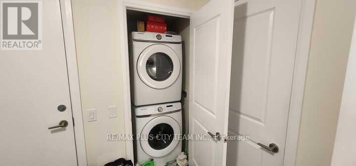 2010 - 50 Thomas Riley Road, Toronto, Ontario M9B 0C5 - Photo 9 - W12594250