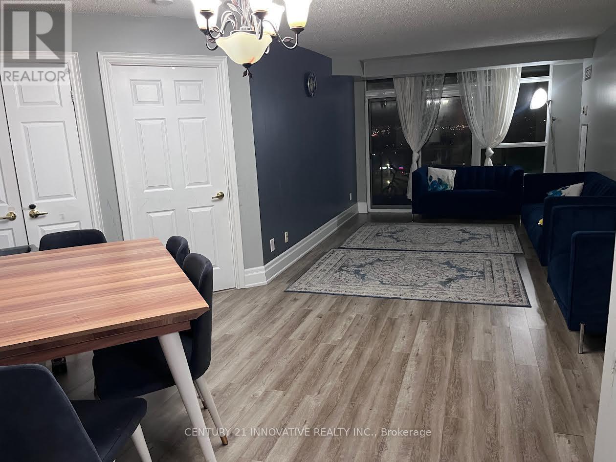 1408 - 35 Kingsbridge Garden Circle, Mississauga, Ontario  L5R 3Z5 - Photo 4 - W12594312