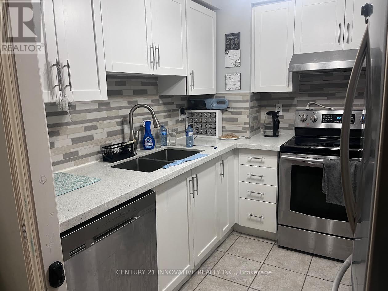 1408 - 35 Kingsbridge Garden Circle, Mississauga, Ontario  L5R 3Z5 - Photo 8 - W12594312