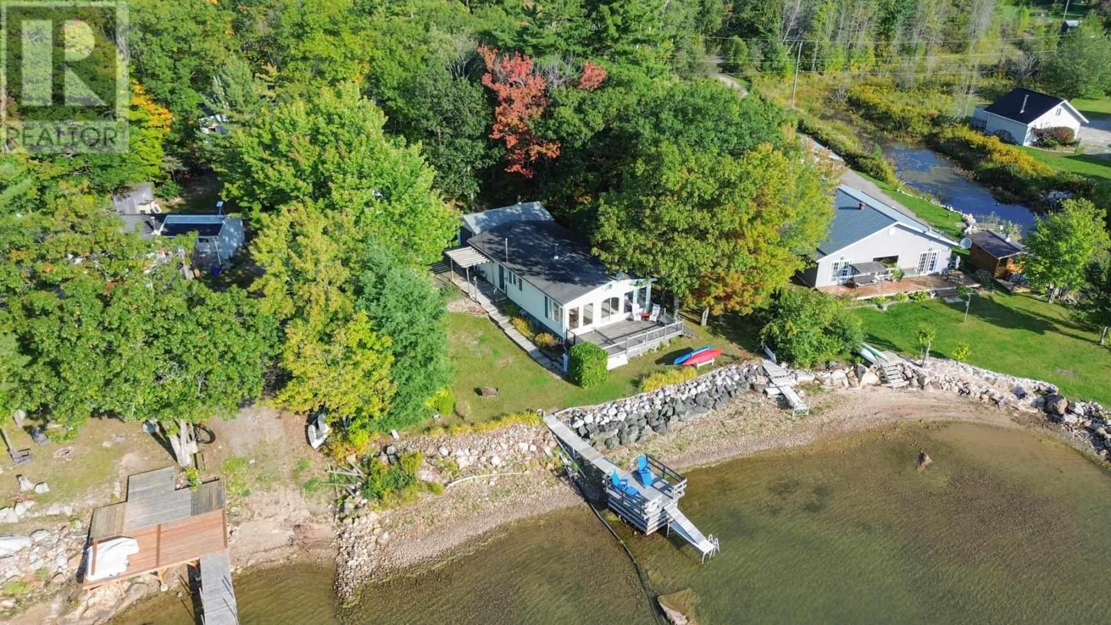 647b Lakeshore Dr, Tarbutt, Ontario  P0R 1E0 - Photo 45 - SM252715