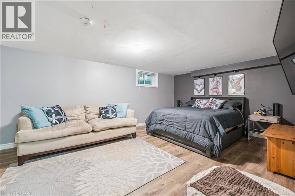 143 Bruce Street, Kitchener, Ontario  N2B 1Y9 - Photo 35 - 40750218