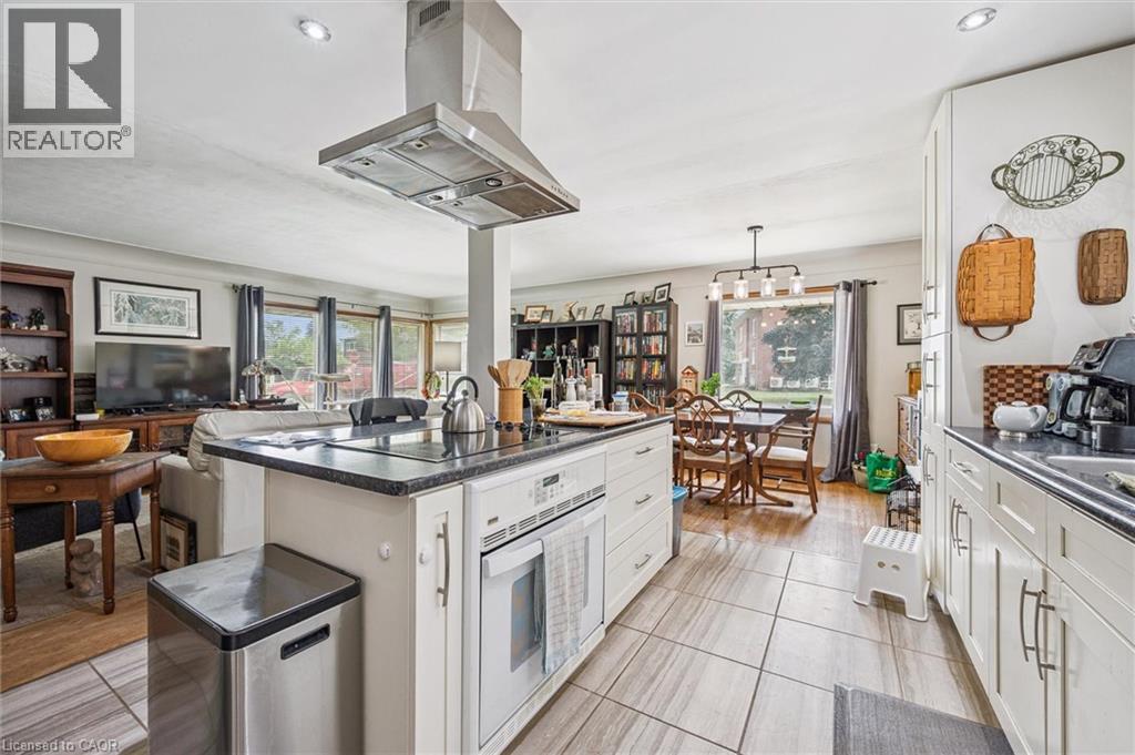 143 Bruce Street, Kitchener, Ontario  N2B 1Y9 - Photo 18 - 40750218