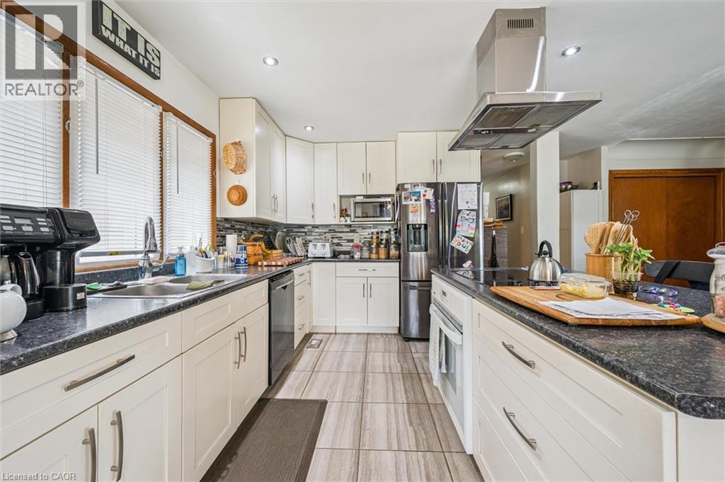 143 Bruce Street, Kitchener, Ontario  N2B 1Y9 - Photo 16 - 40750218