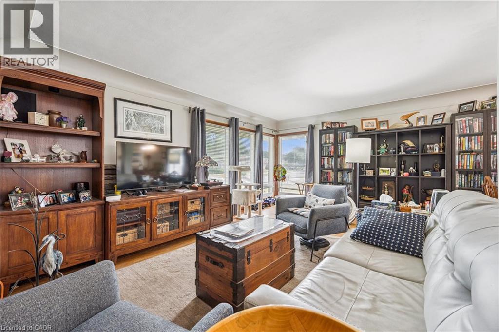 143 Bruce Street, Kitchener, Ontario  N2B 1Y9 - Photo 10 - 40750218