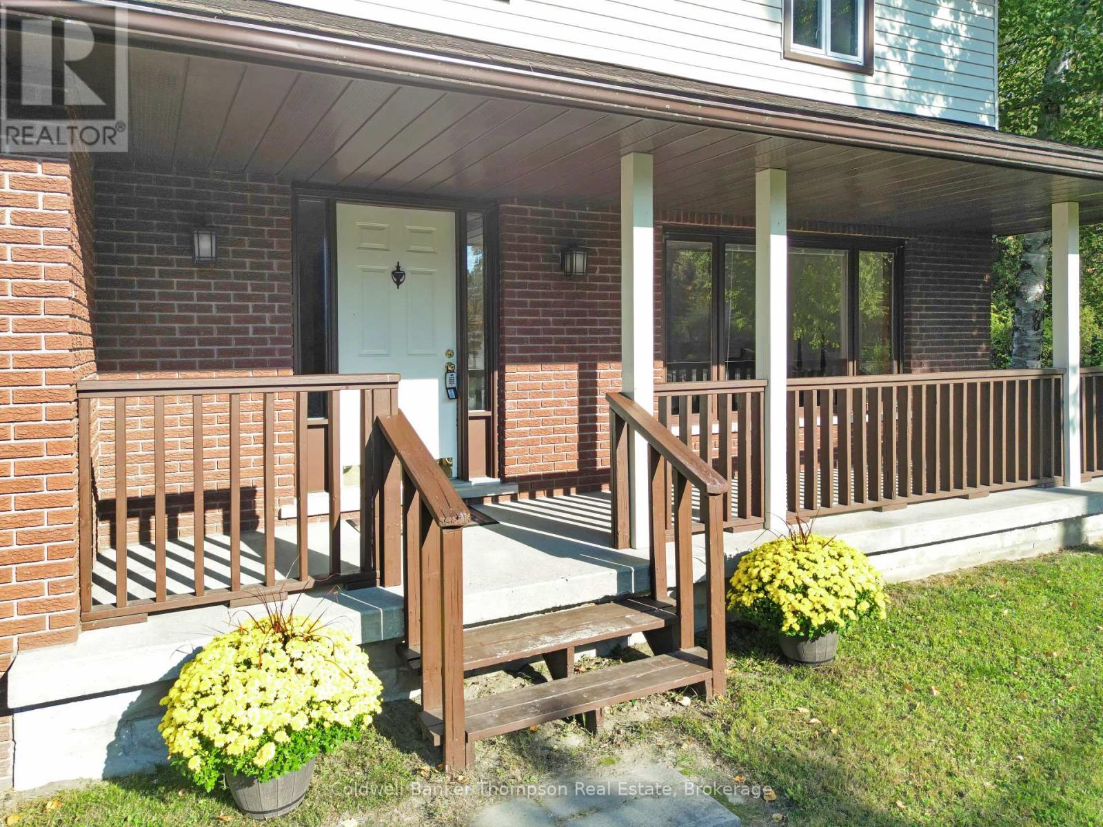 41 Hodges Lane, Huntsville, Ontario  P1H 1M7 - Photo 2 - X12594440