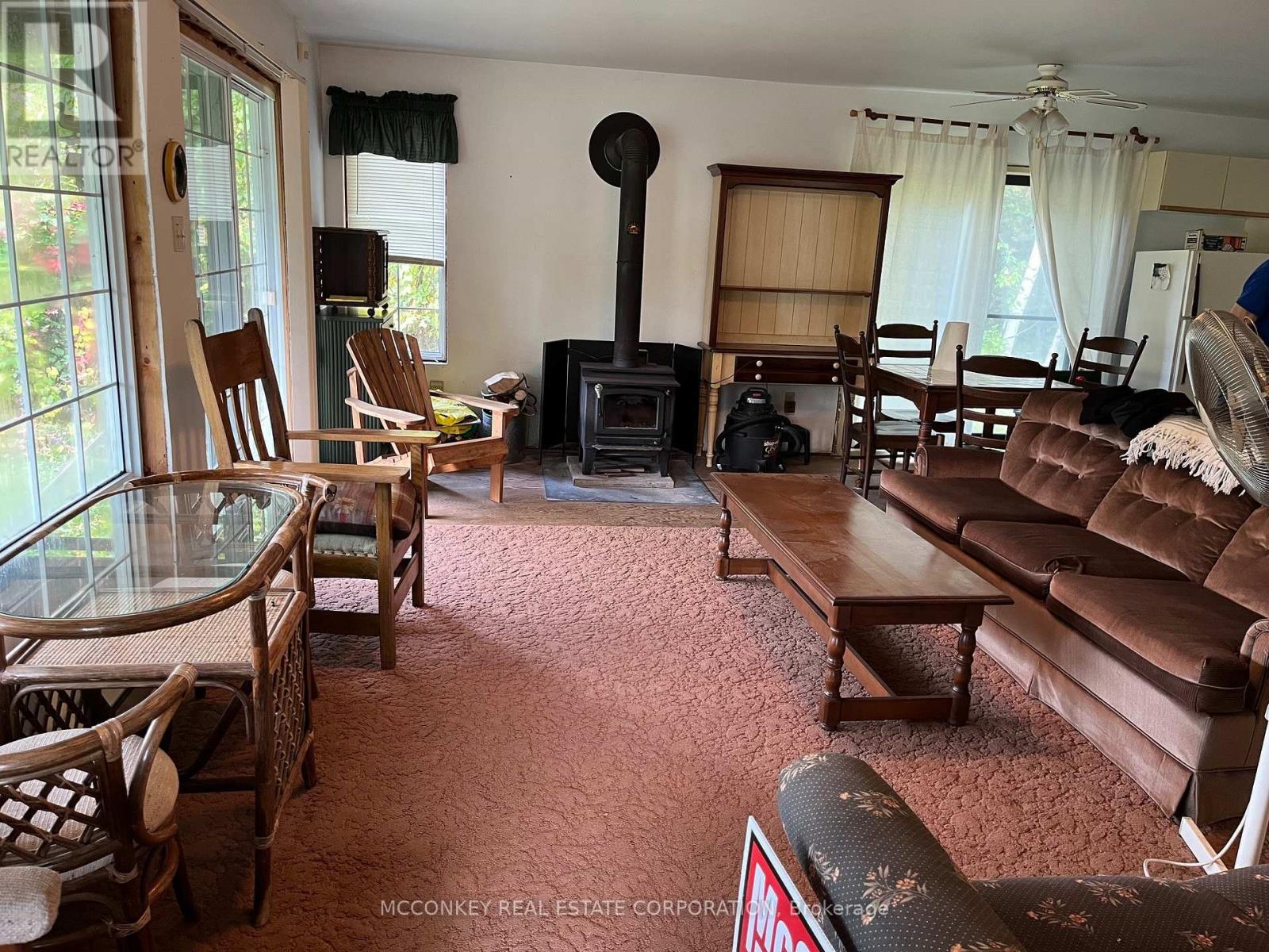 2370 Julia Shore Road E, Douro-Dummer, Ontario  K0L 2H0 - Photo 10 - X12594354