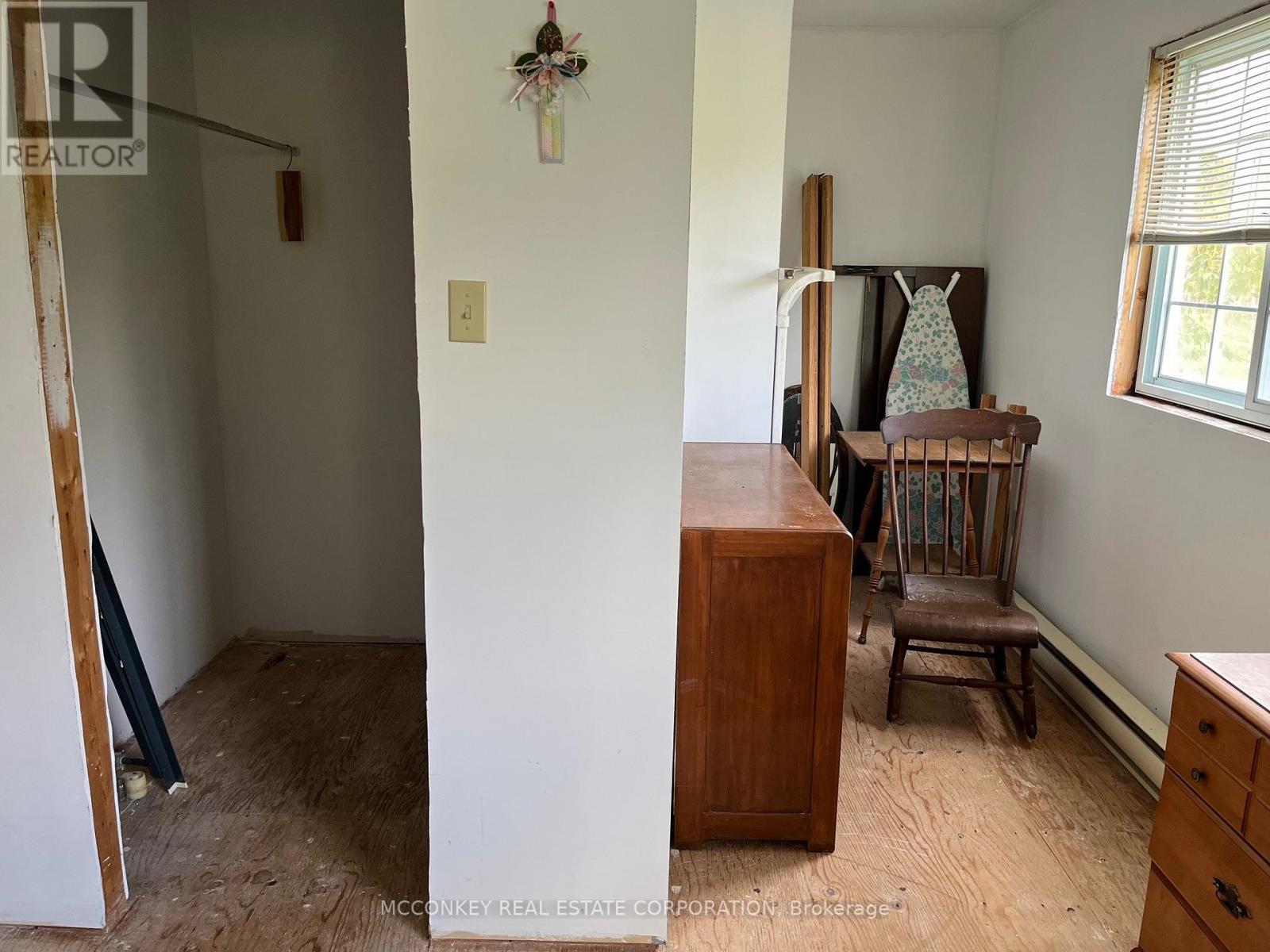 2370 Julia Shore Road E, Douro-Dummer, Ontario  K0L 2H0 - Photo 27 - X12594354