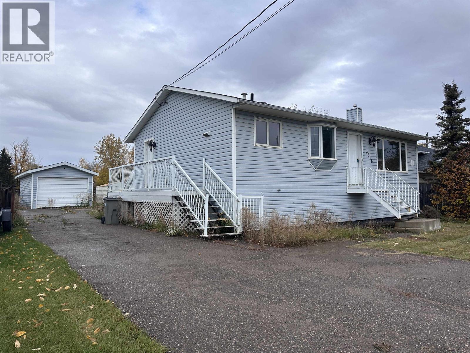 3916 Cottonwood Road, Fort Nelson, British Columbia  V0C 1R0 - Photo 1 - R3071310