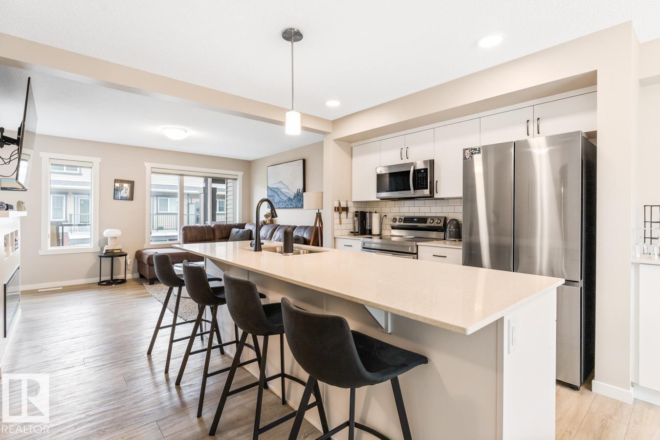 #110 1530 Tamarack Bv Nw, Edmonton, Alberta  T6T 2E6 - Photo 1 - E4458614