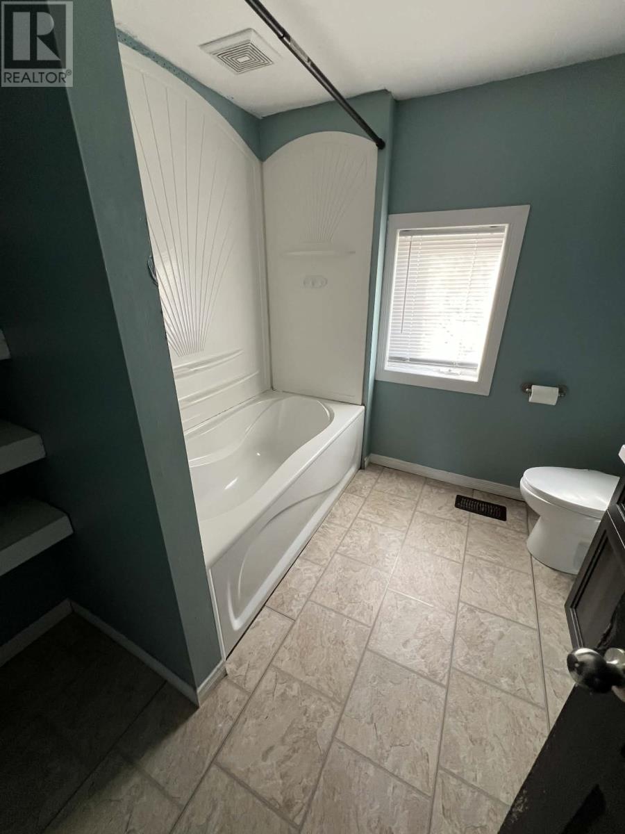 9 Harbour Drive, Lawn, Newfoundland & Labrador  A0E 2E0 - Photo 13 - 1293066