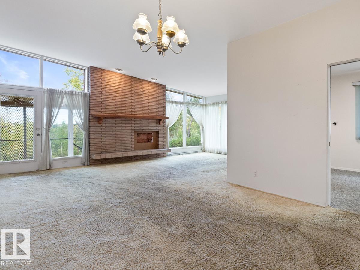 7404 Rowland Rd Nw, Edmonton, Alberta  T6A 3W1 - Photo 11 - E4467226