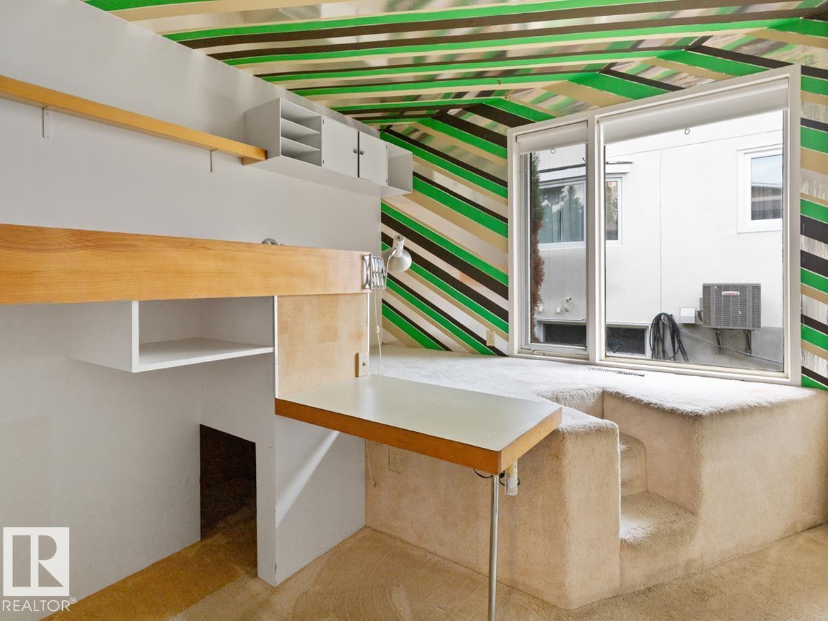 7404 Rowland Rd Nw, Edmonton, Alberta  T6A 3W1 - Photo 27 - E4467226