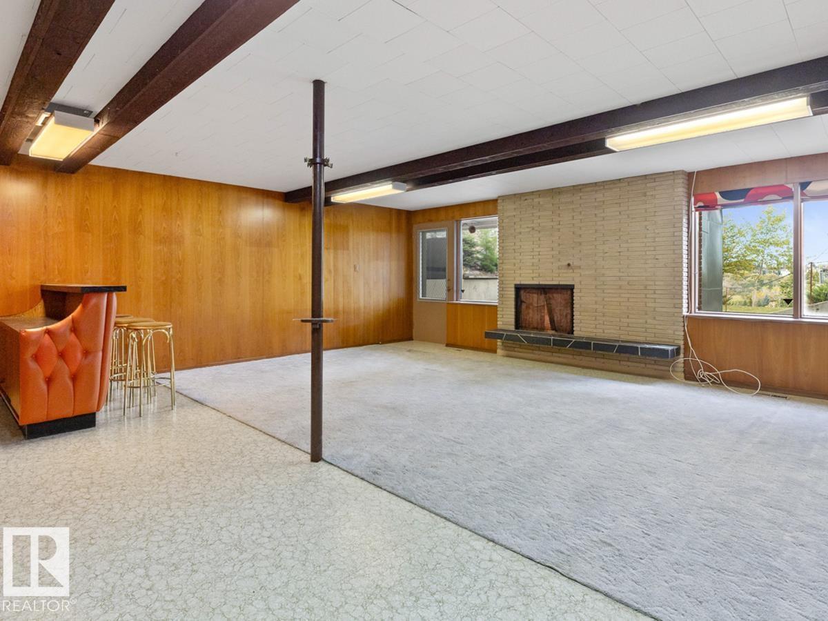 7404 Rowland Rd Nw, Edmonton, Alberta  T6A 3W1 - Photo 31 - E4467226