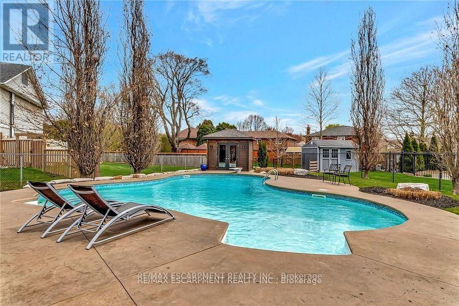 349 Valridge Drive, Hamilton, Ontario L9G 0B1 - Photo 32 - X12594114