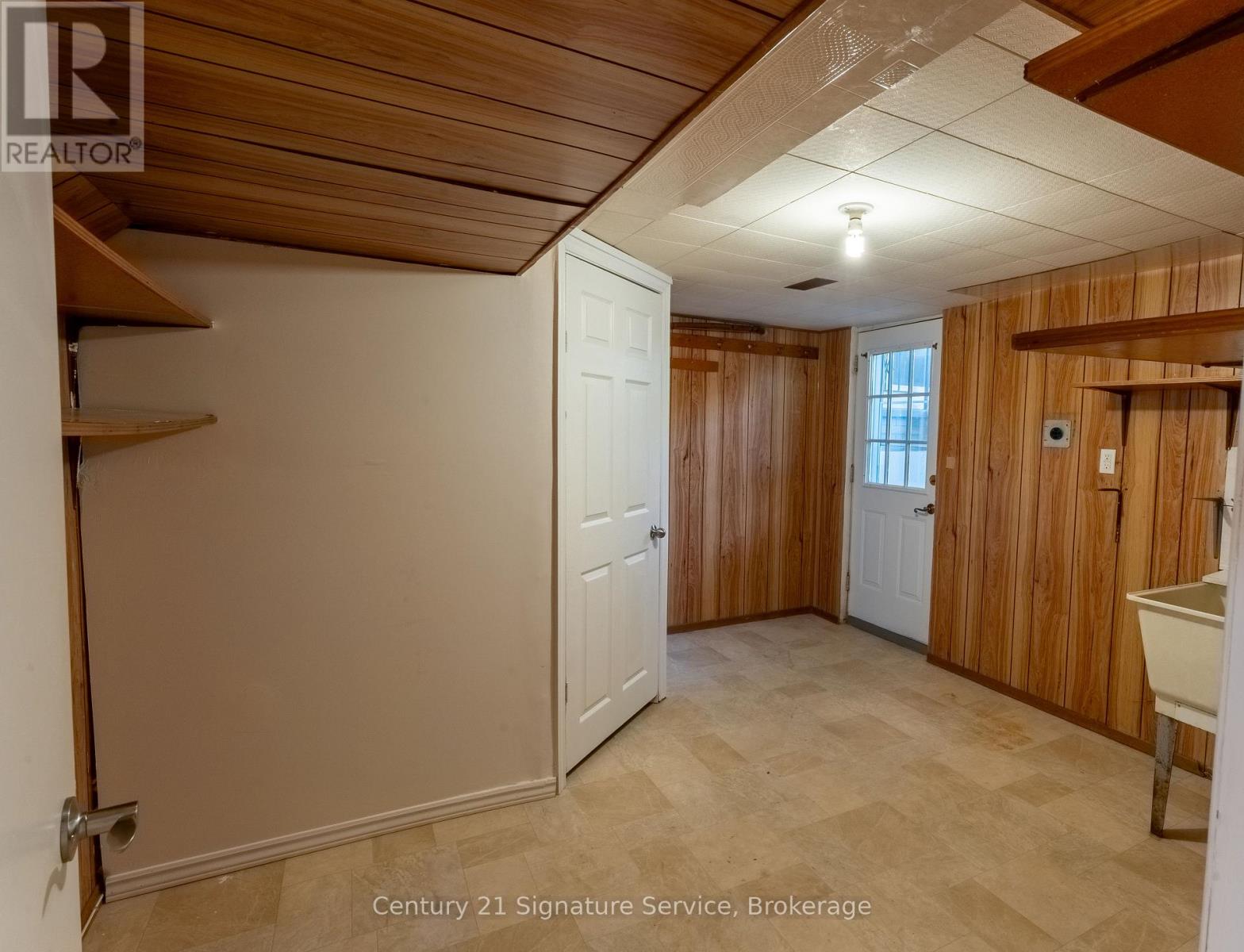 Basement - 15 Joy Court, Hamilton, Ontario  L8K 5R7 - Photo 10 - X12594226