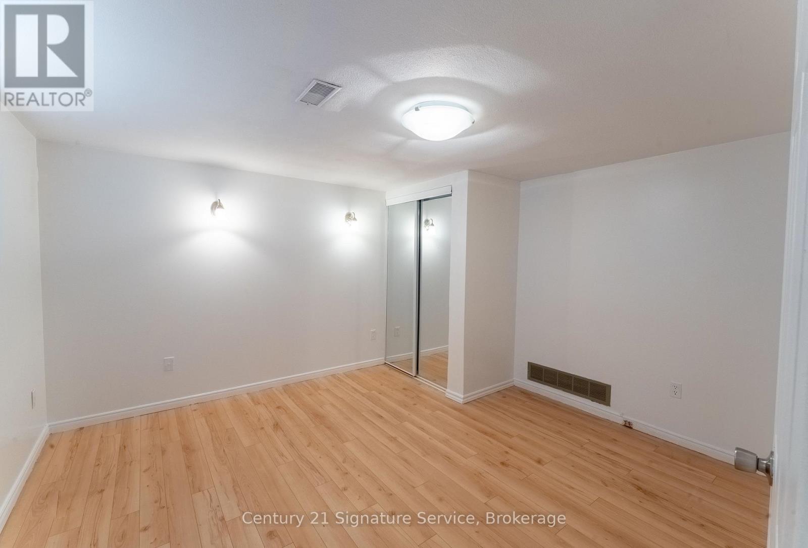 Basement - 15 Joy Court, Hamilton, Ontario  L8K 5R7 - Photo 9 - X12594226