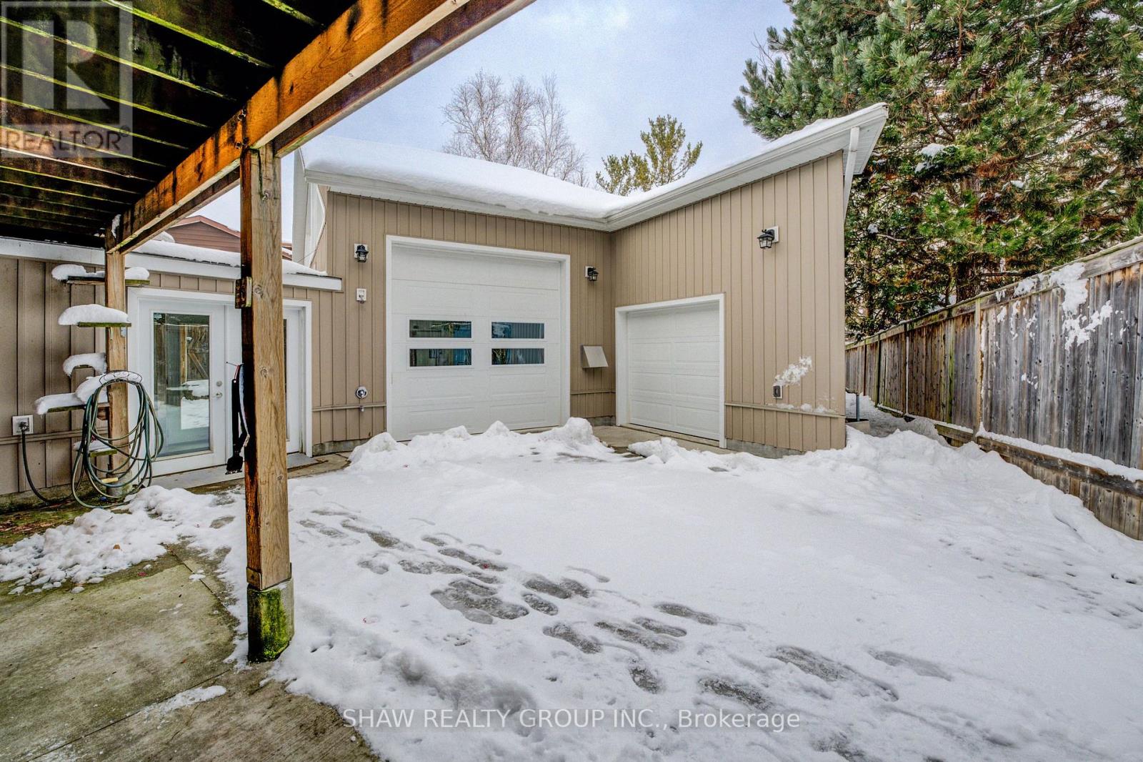 3 - 4 Perin Place, Kitchener, Ontario  N2P 1L5 - Photo 18 - X12594316