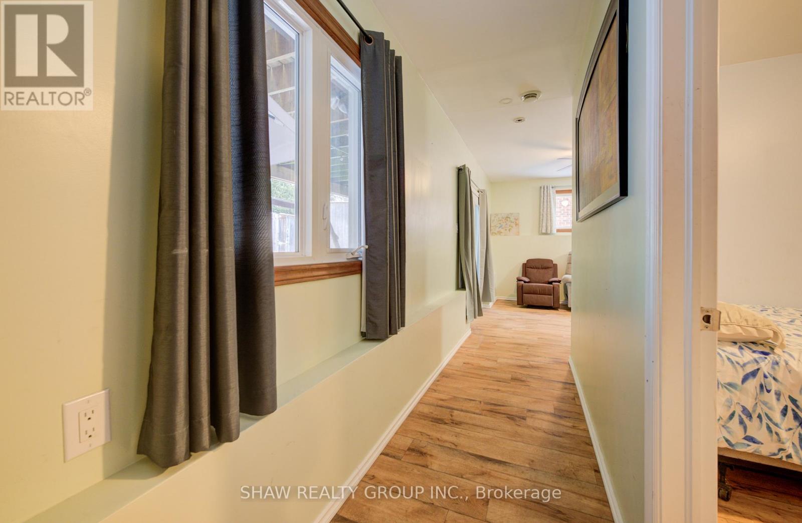 3 - 4 Perin Place, Kitchener, Ontario  N2P 1L5 - Photo 3 - X12594316