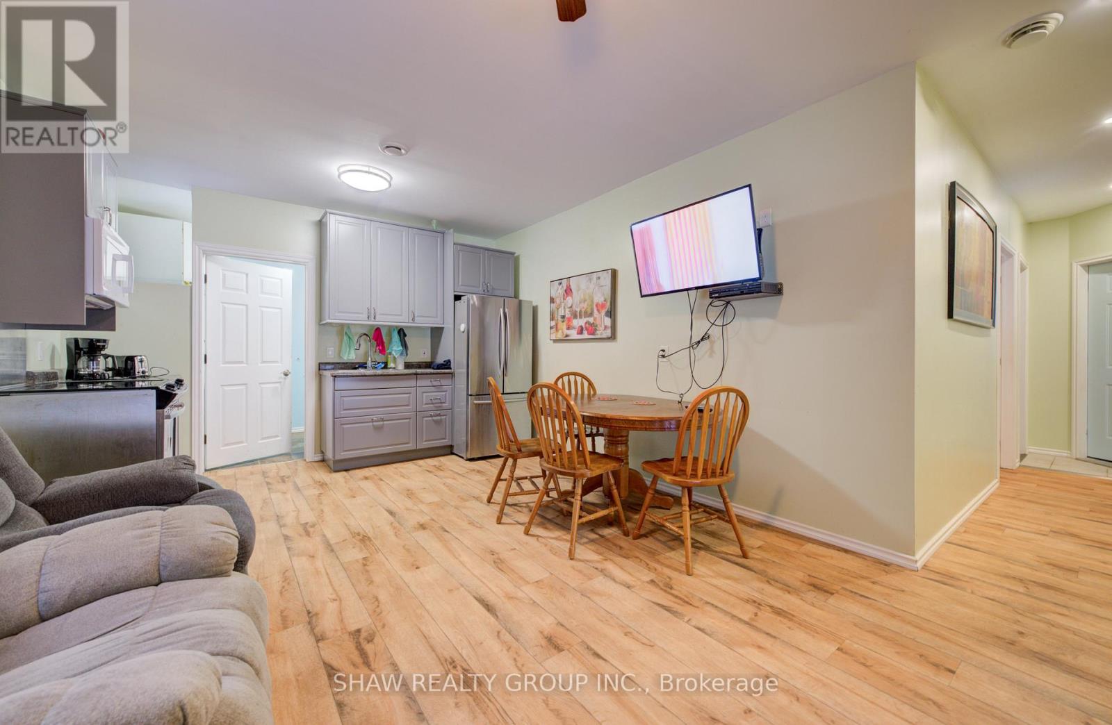 3 - 4 Perin Place, Kitchener, Ontario  N2P 1L5 - Photo 9 - X12594316