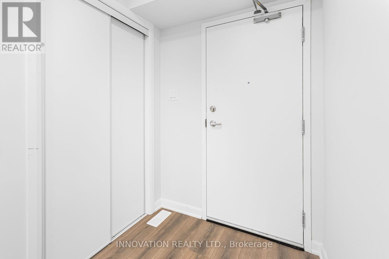 24 - 801 Glenroy Gilbert Drive, Ottawa, Ontario  K2J 5R6 - Photo 5 - X12594378