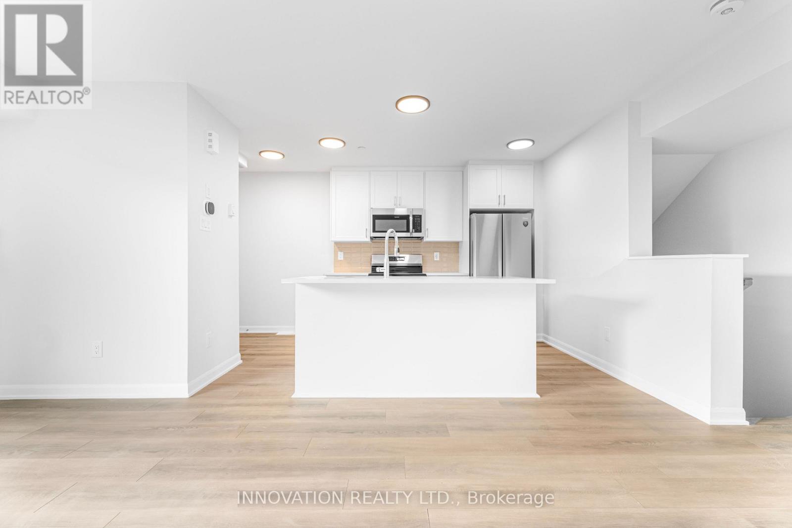 24 - 801 Glenroy Gilbert Drive, Ottawa, Ontario  K2J 5R6 - Photo 8 - X12594378